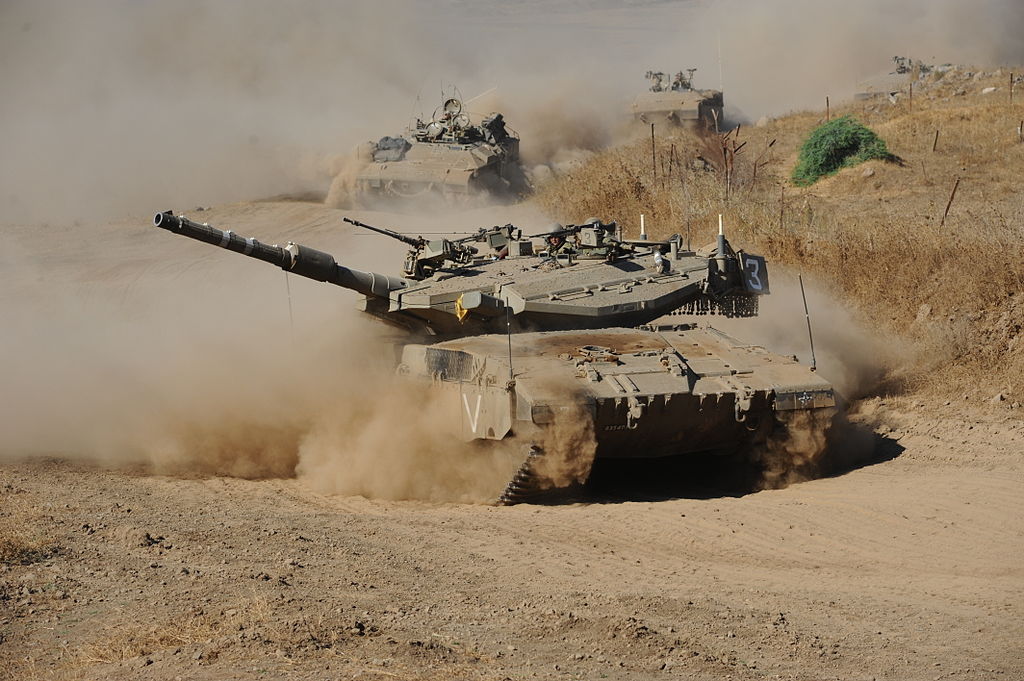 Армия обороны Израиля регулярно проводит рейды по палестинским территориям