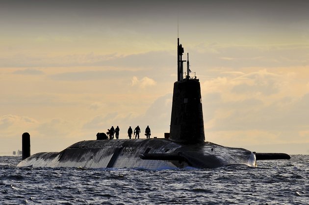 Стратегическая атомная подводная лодка Vanguard ВМС Великобритании