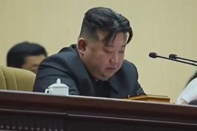 Ким Чен Ын на V Общереспубликанском съезде матерей