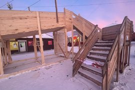 Горка в поселке Усть-Абакан в Хакасии, в результате обрушения которой пострадали дети