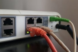 Роутер, порт, интернет, кабель
