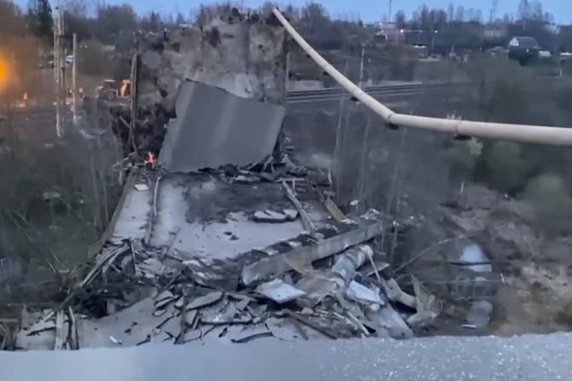 Обрушение путепровода в Вязьме