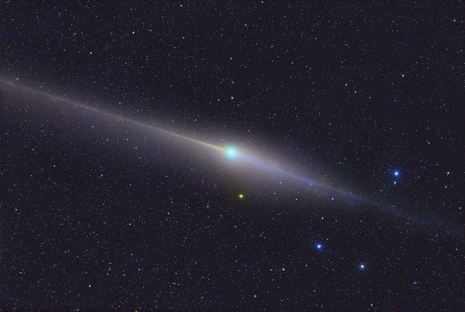 Комета 12P/Pons-Brooks с «невозможным» хвостом