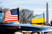 Флаги США и Украины