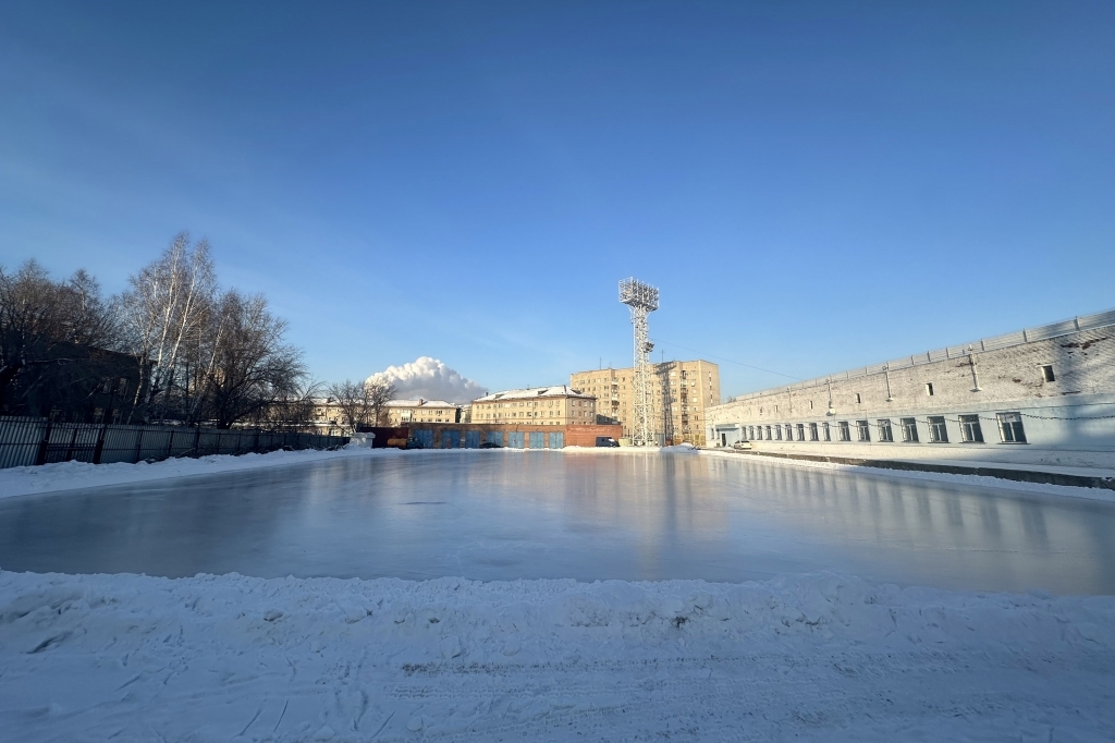 Каток на стадионе Сибсельмаш в Новосибирске