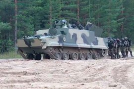 Бронетранспортер БТ-3Ф