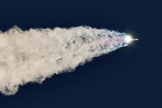 Запуск корабля Starship