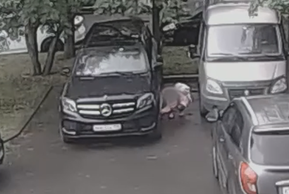 Закладка бомбы под машину