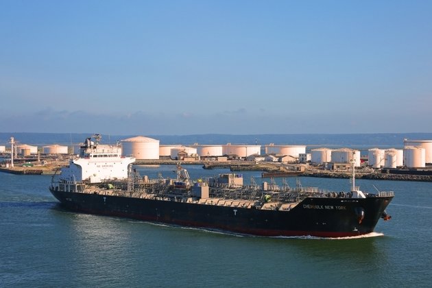 Нефтяной танкер