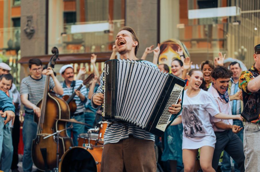 Кадр из фильма «Плагиатор» Кадр из фильма «Плагиатор»