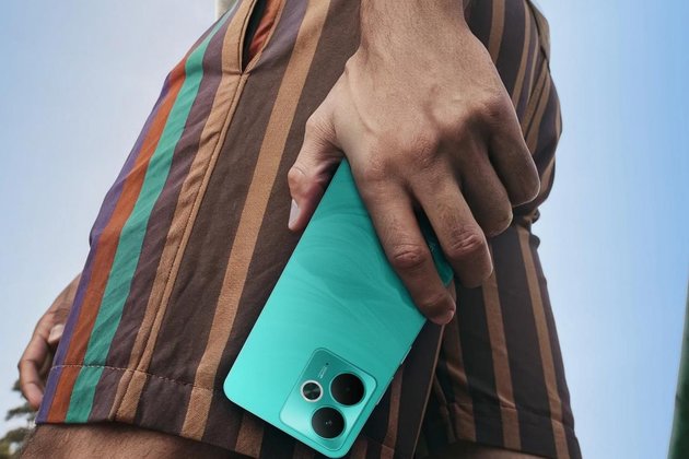Смартфон Realme 14T