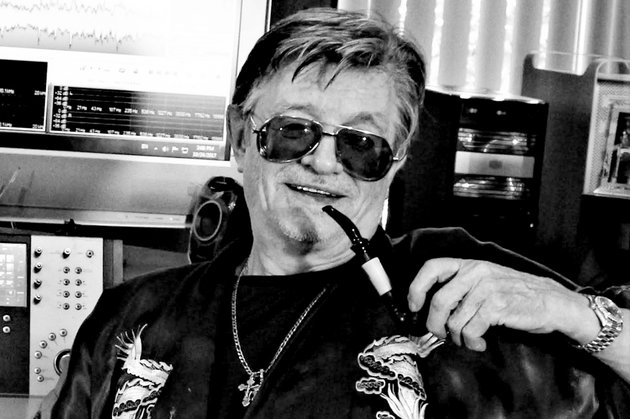 Юрий Чернавский