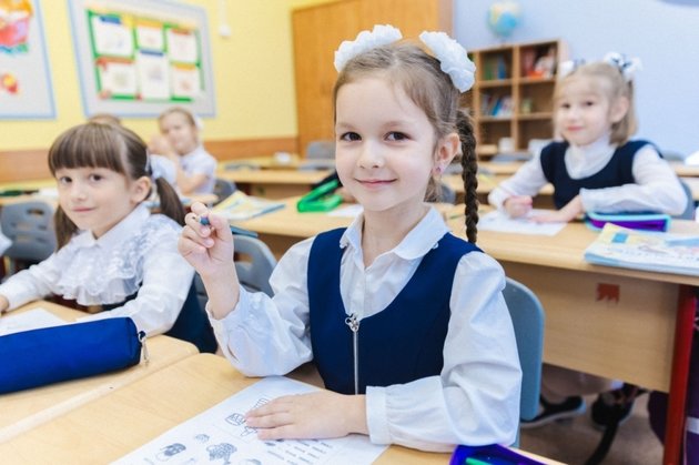 Школа, школьники, урок
