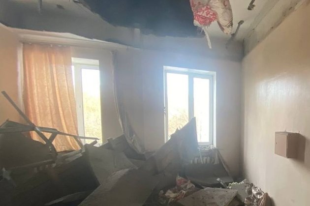 обрушение потолка в палате хирургического отделения детской больницы №1