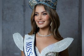 «Мисс Чили» Игнасия Фернандес