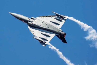 Индийский легкий многоцелевой истребитель Tejas