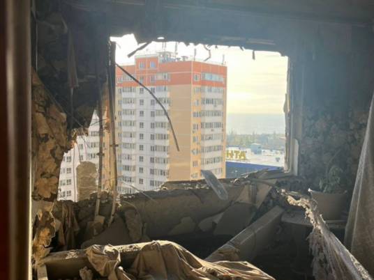 Разрушенная квартира в Новороссийске