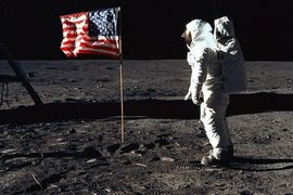 Высадка на Луну