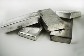 Слитки серебра