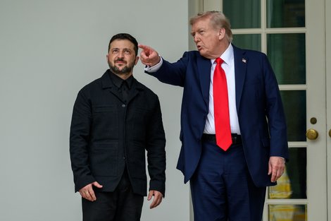 Дональд Трамп убеждает Владимира Зеленского пойти на мирное соглашение с Москвой