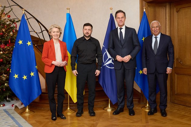Президент Украины Владимир Зеленский и лидеры ЕС и НАТО