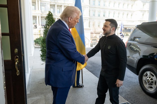 Президенты США и Украины Дональд Трамп и Владимир Зеленский