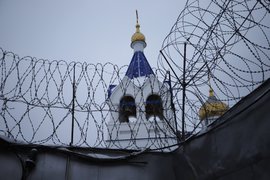 Крещение в мужской колонии