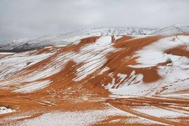 Снег в пустыне Сахара