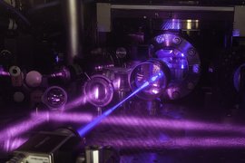 Стронциевые часы с оптической решеткой