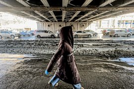 Грязь и лужи весной 2026 года в Новосибирске