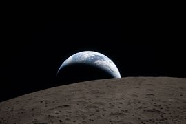 Лунная миссия NASA Artemis II (облет Луны)