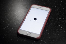 Смартфон iPhone