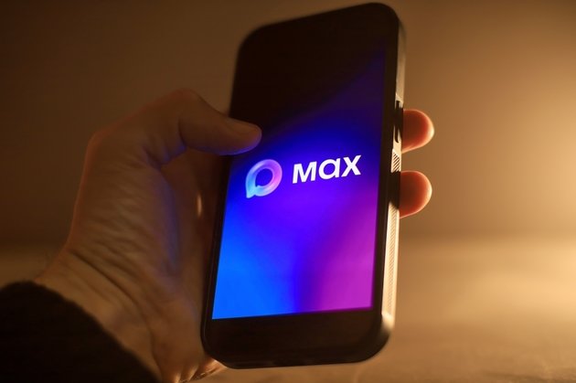 Мессенджер Max