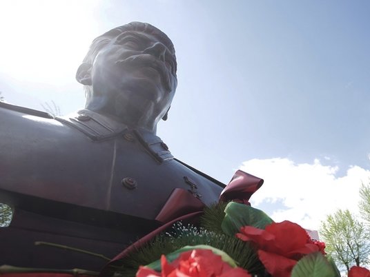 Памятник Сталину в Новосибирске