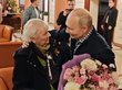 Президент России Владимир Путин и его учительница Вера Гуревич
