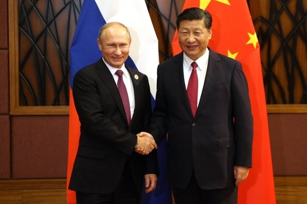 Председатель КНР Си Цзиньпин и президент РФ Владимир Путин