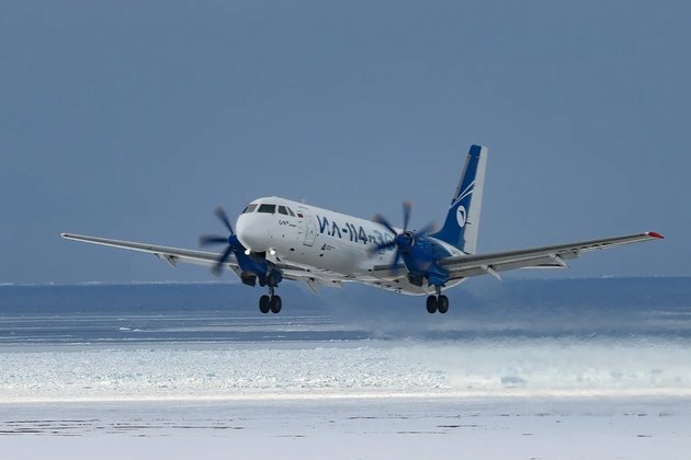 Ил-114-300