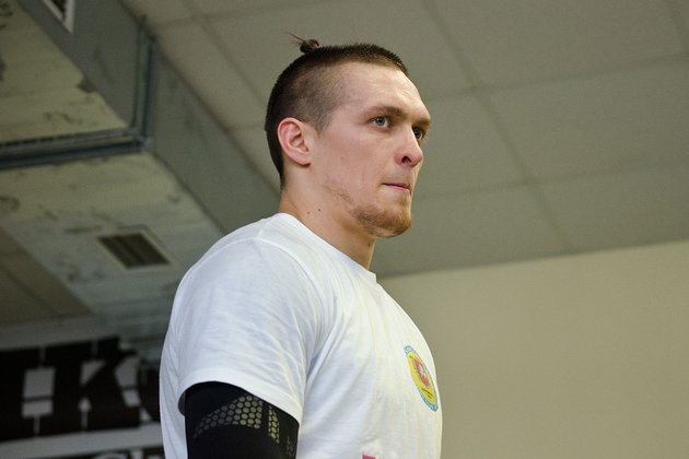 Украинский боксер Александр Усик