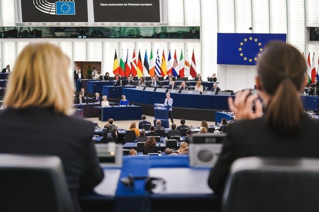 Европарламент