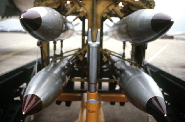 Американские ядерные бомбы B-61