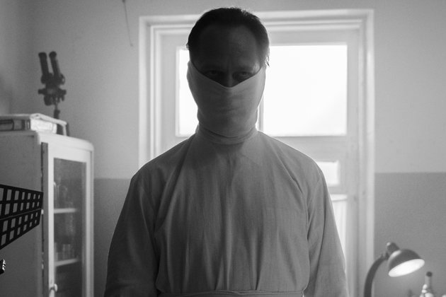 Кадр из сериала «Затмение»