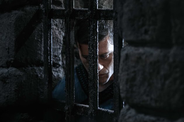 Кадр из сериала «Трудно быть богом»