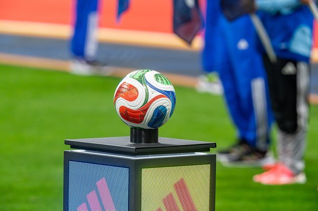 Испания и Аргентина разыграют чемпионский титул