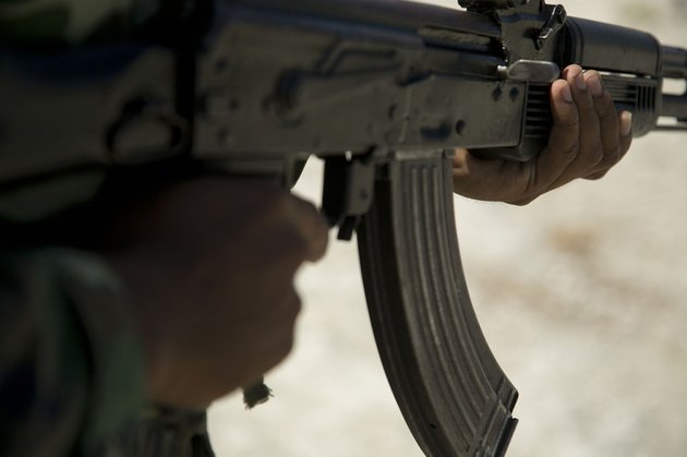 Военнослужащий под Севастополем открыл огонь по сослуживцам