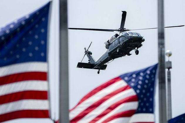 США