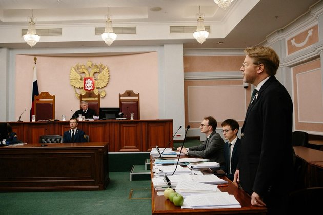 Лидер партии «Яблоко» Николай Рыбников на заседании Верховного суда