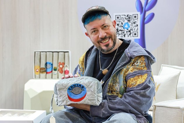 Артемий Лебедев
