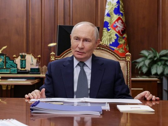 Путин раскрыл неизвестный факт из биографии отца