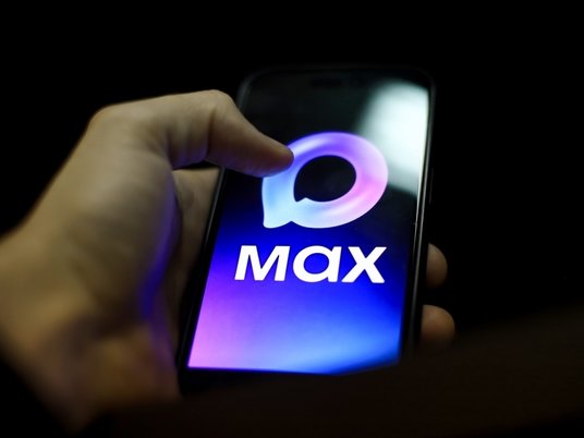 Мессенджер Max