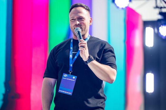 Алексей Столяров